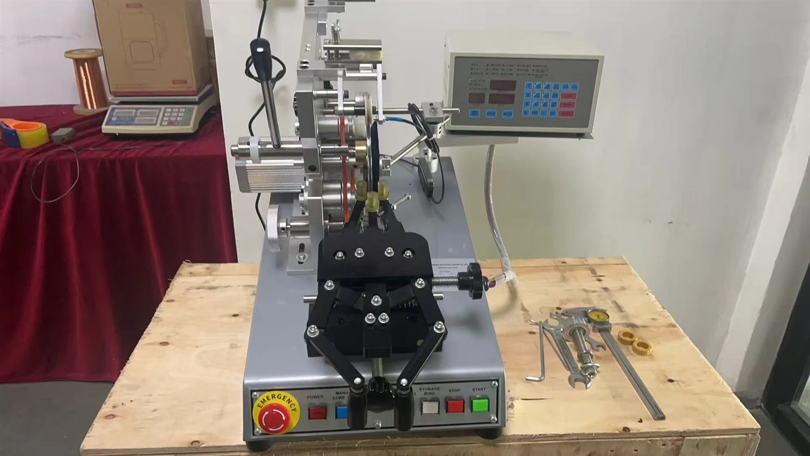 toroidal winding machine