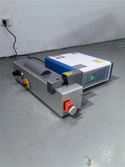 Ultrasonic Wire Welding Machine